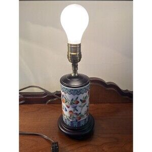 Chinese Ginger Jar Porcelain Hand Painted Fruit Peach Table Lamp